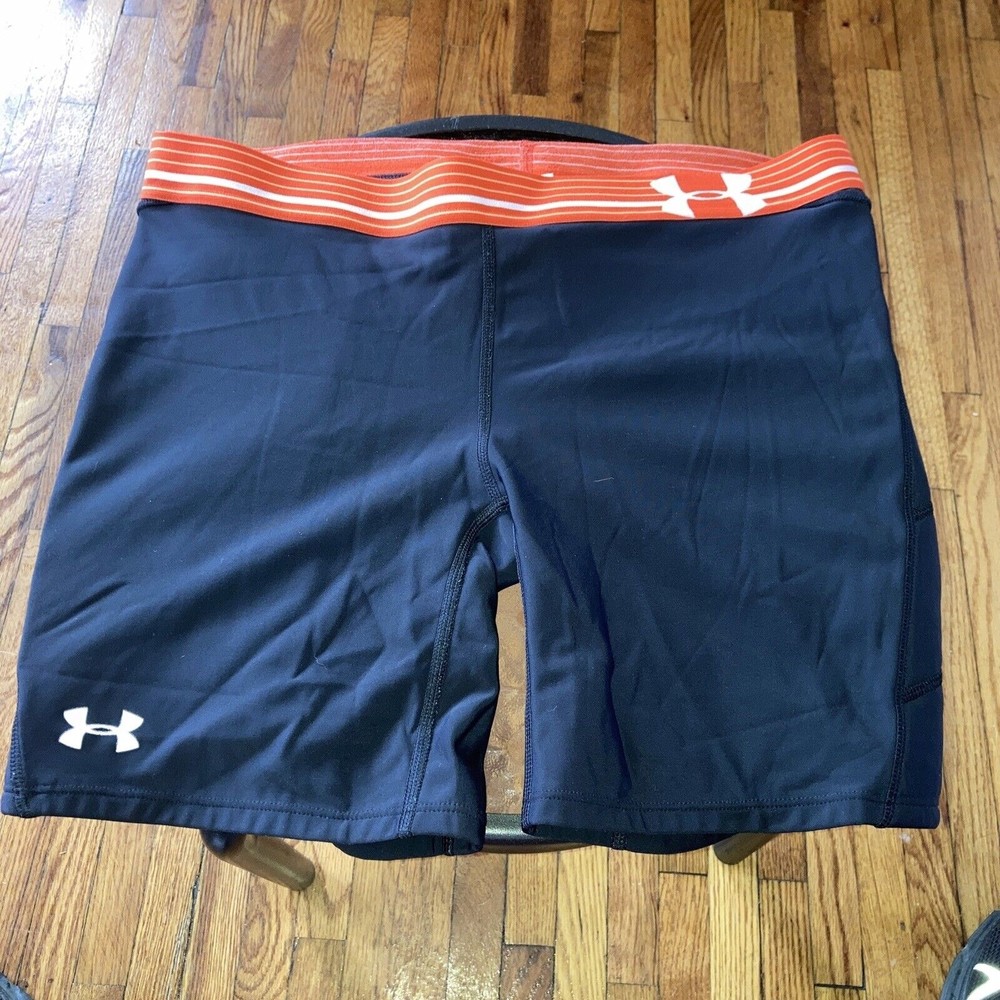 Under Armour Large HeatGear Compression Shorts style 1242351